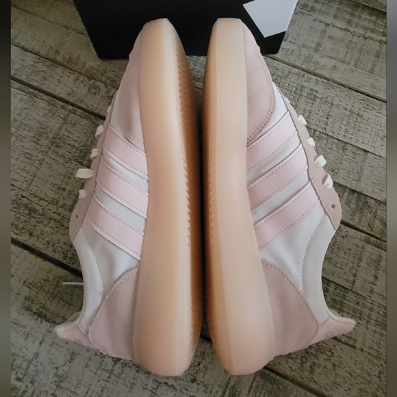 Adidas Women's Pink and White Sneakers - Picture 8 of 11